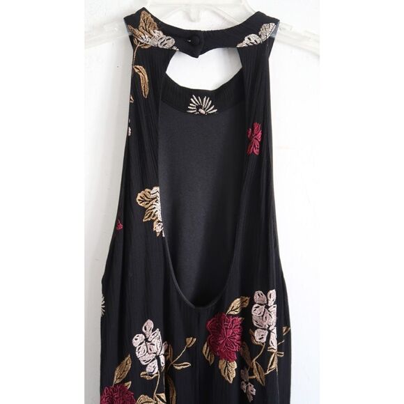 Audrey 3+1 Halter Top Maxi Dress - Size Medium - Picture 5 of 8